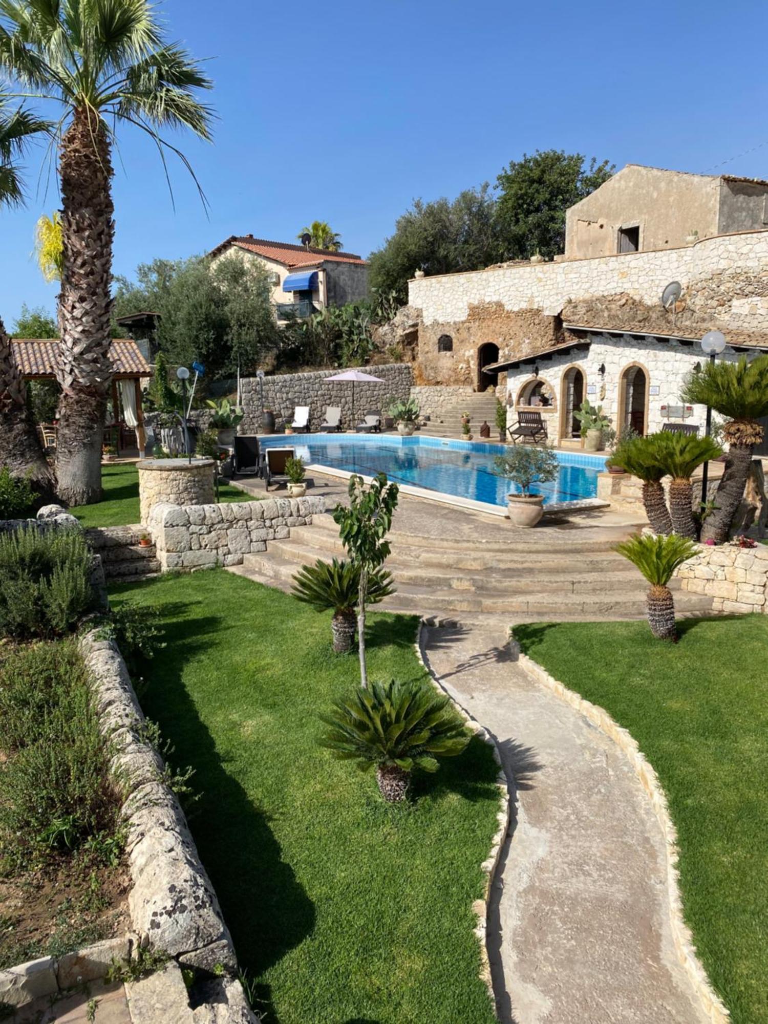 B&B Quattromulini !! Noto Exterior foto